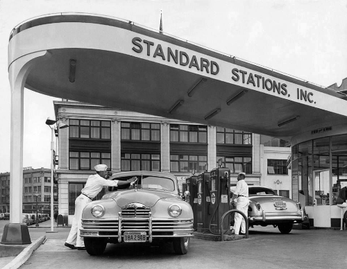 Standard Oil Service Station (resized)